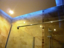 Oświetlenie sufitowe łazienki